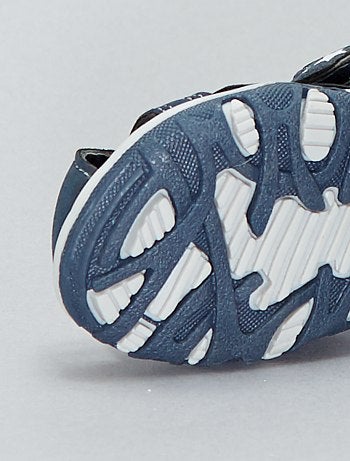 Sandálias de desporto com tira de velcro - Kiabi