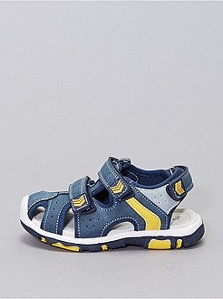 Sandálias de estilo desportivo com tira de velcro - Kiabi