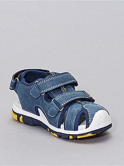 Sandálias de estilo desportivo com tira de velcro - Kiabi