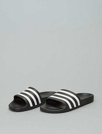 Sandálias de plástico 'adidas' - Kiabi