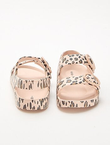 Sandálias de plástico com padrão leopardo