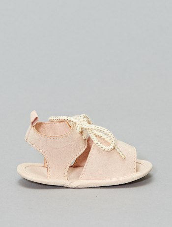 Sandálias em camurça - Kiabi