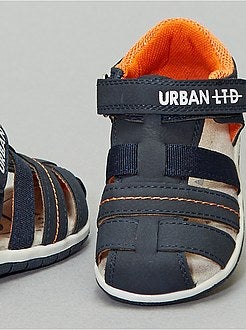 Sandálias em pele sintética - Kiabi