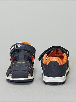 Sandálias em pele sintética - Kiabi