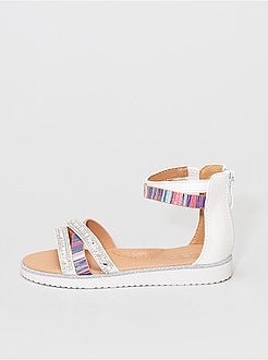 Sandálias em pele sintética - Kiabi