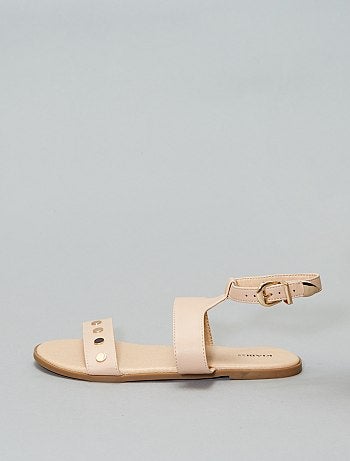 Sandálias em pele sintética com pormenor dourado - Kiabi