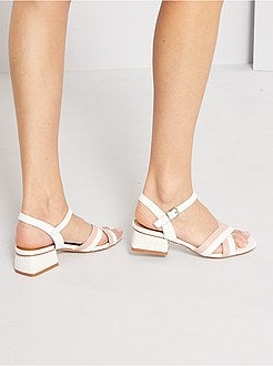 Sandálias em pele sintética de salto alto - Kiabi