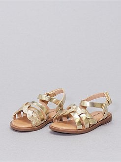 Sandálias em pele sintética dourada e brilhante - Kiabi