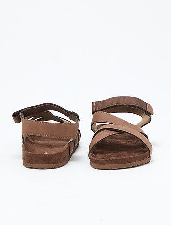 Sandálias estilo trekking