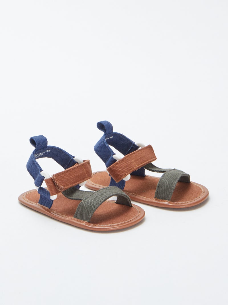 Sandálias estilo trekking multicores AZUL - Kiabi