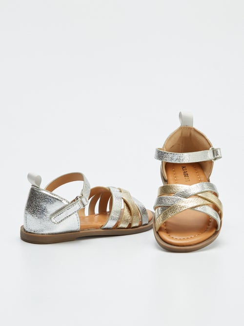 Sandálias iridescentes com várias tiras - Kiabi