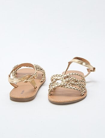 Sandálias multi tiras trançadas