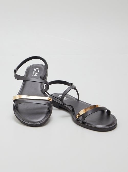 Sandálias pretas com pormenor dourado - Kiabi