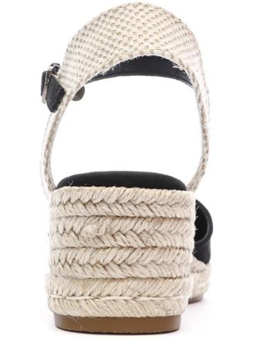 Sandálias Pretas XTI 144104 para Mulher - Kiabi Sandálias Pretas XTI 144104 para Mulher - Kiabi