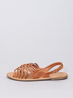 Sandálias rasas com várias tiras - Kiabi