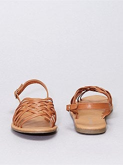 Sandálias rasas com várias tiras - Kiabi
