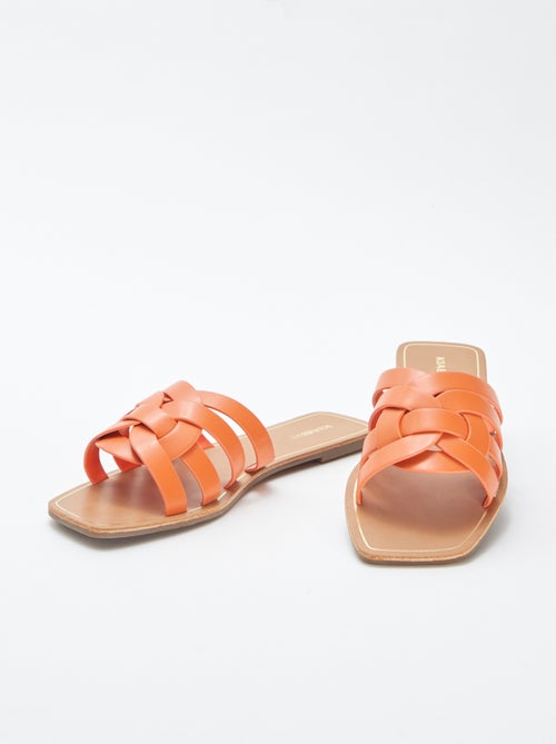 Sandálias rasas com várias tiras - Kiabi