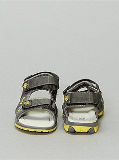 Menino 3-12 anos - Sandálias tipo desportivo estampadas - Kiabi