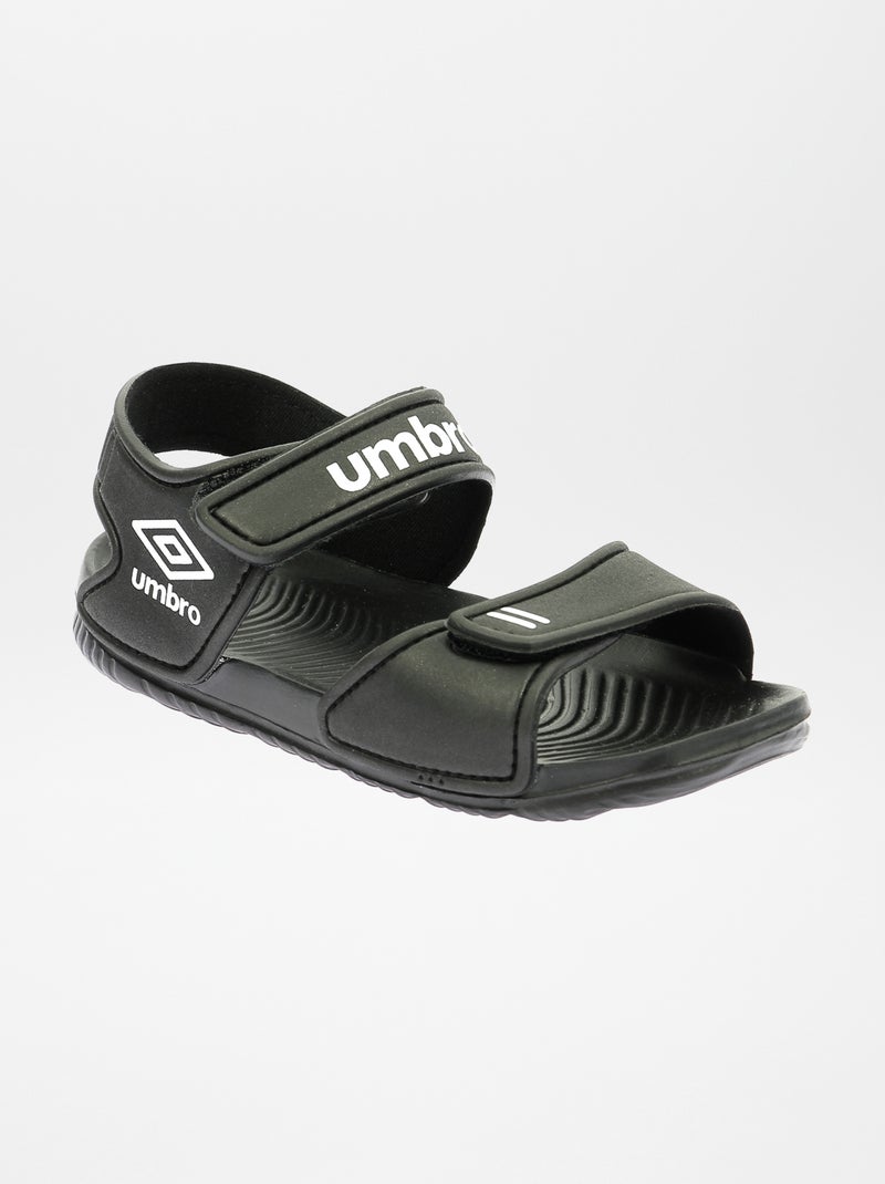 Sandálias 'Umbro' PRETO - Kiabi