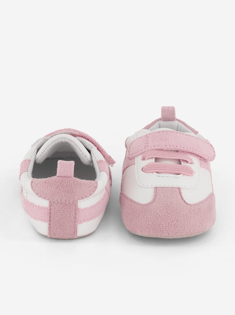 Sapatilhas baixas com abertura de velcro e atacadores Rosa - Kiabi