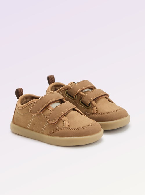 Sapatilhas baixas com fecho de velcro - Barefoot - Kiabi