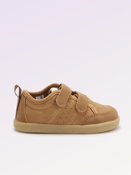 Sapatilhas baixas com fecho de velcro - Barefoot - Kiabi