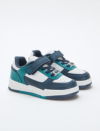 Sapatilhas baixas com velcro