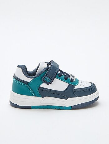 Sapatilhas baixas com velcro