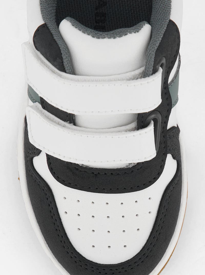 Sapatilhas baixas de velcro Branco - Kiabi