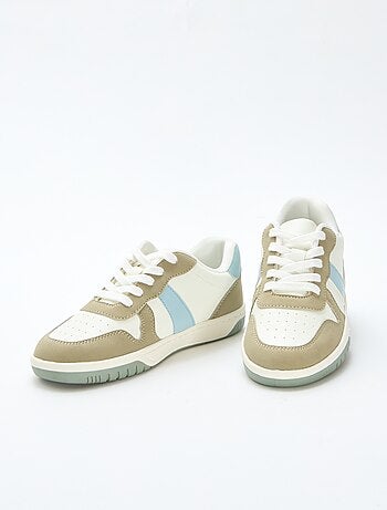 Sapatilhas baixas reforçadas tricolor