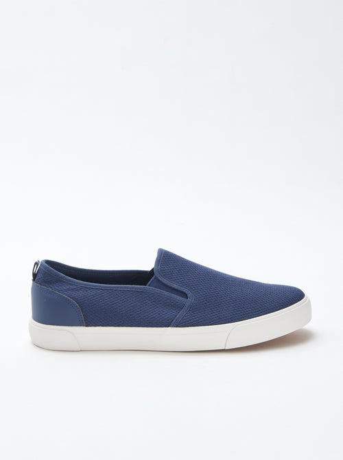 Sapatilhas baixas slip-on em malha - Kiabi