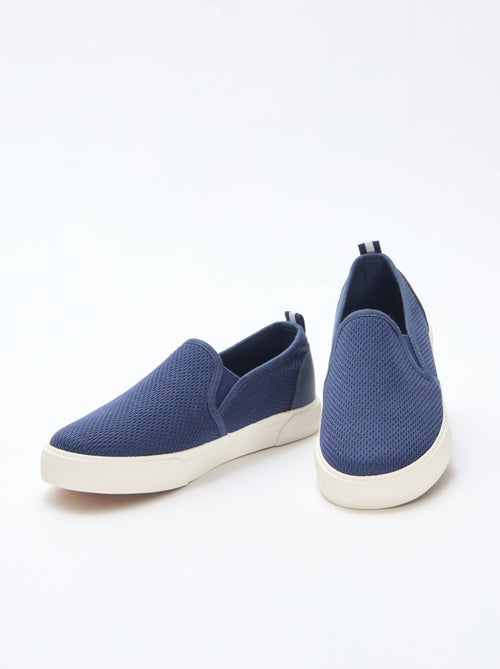 Sapatilhas baixas slip-on em malha lisa - Kiabi
