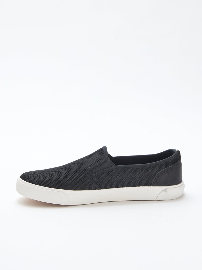 Sapatilhas baixas slip-on em malha Preto - Kiabi