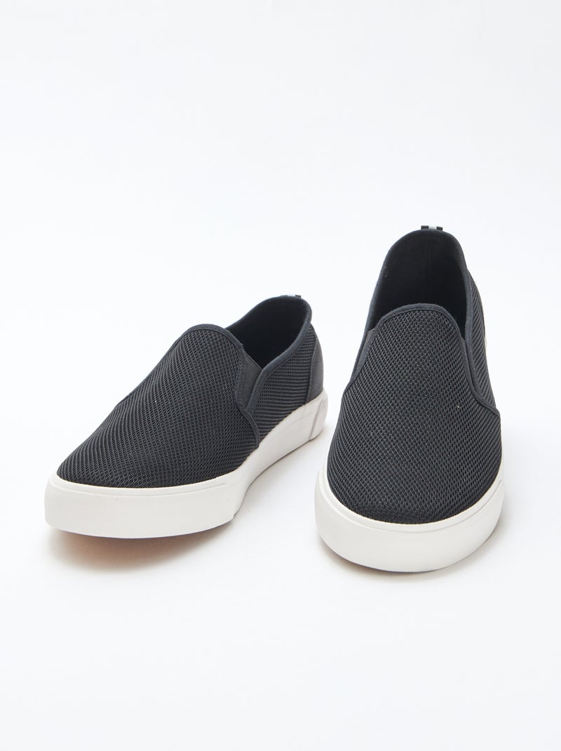 Sapatilhas baixas slip-on em malha Preto - Kiabi