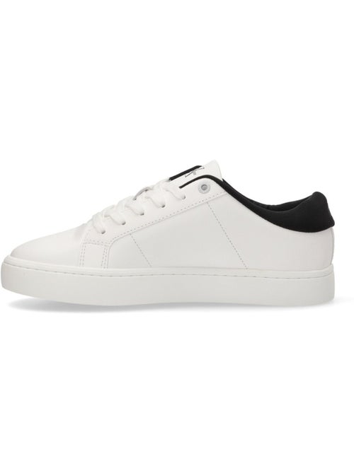 Sapatilhas Brancas Calvin Klein Jeans Classic Cupsole para Homem - Kiabi Sapatilhas Brancas Calvin Klein Jeans Classic Cupsole para Homem - Kiabi