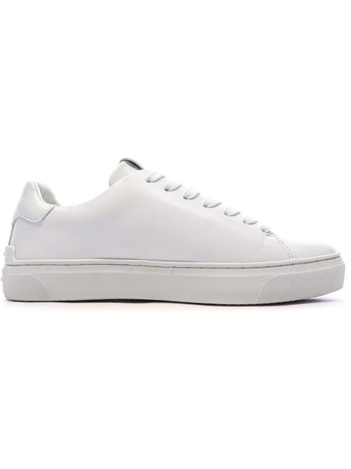 Sapatilhas Brancas Clássicas Pepe Jeans Camden para Mulher - Kiabi Sapatilhas Brancas Clássicas Pepe Jeans Camden para Mulher - Kiabi