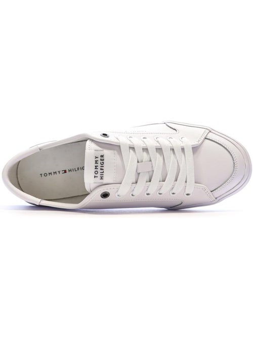 Sapatilhas Brancas de Couro para Homem Tommy Hilfiger Core Corporate Vulc - Kiabi Sapatilhas Brancas de Couro para Homem Tommy Hilfiger Core Corporate Vulc - Kiabi