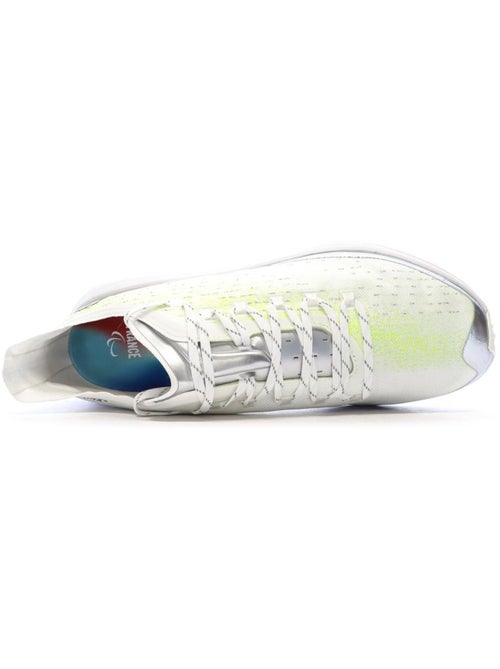 Sapatilhas brancas e amarelas le coq sportif r2024 para homem - Kiabi Sapatilhas brancas e amarelas le coq sportif r2024 para homem - Kiabi