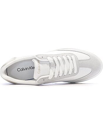 Sapatilhas calvin klein jeans low prof para homem branco/taupe