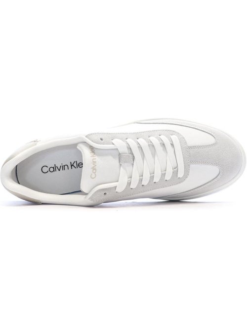 Sapatilhas calvin klein jeans low prof para homem branco/taupe - Kiabi Sapatilhas calvin klein jeans low prof para homem branco/taupe - Kiabi