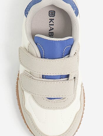 Sapatilhas com velcro