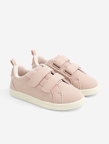 Sapatilhas com velcro