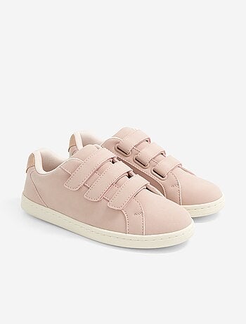 Sapatilhas com velcro