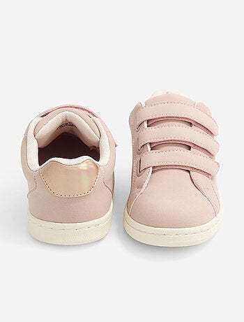 Sapatilhas com velcro