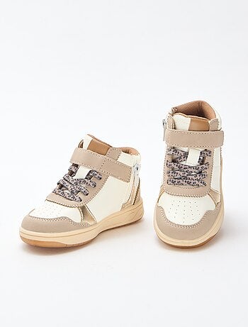 Sapatilhas de cano alto com velcro