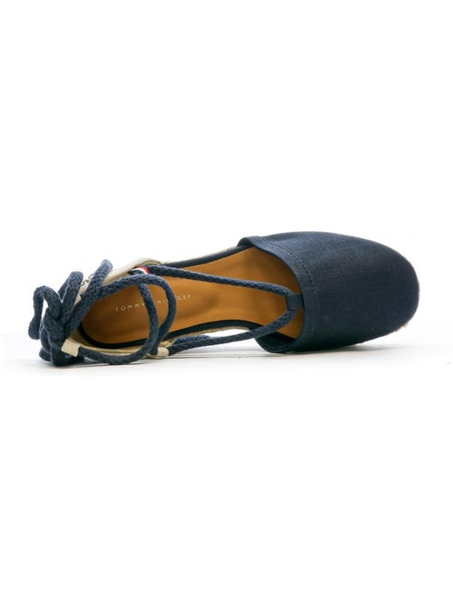 Sapatilhas de Cunha de Linho para Mulher Tommy Hilfiger em Azul-Marinho - Kiabi Sapatilhas de Cunha de Linho para Mulher Tommy Hilfiger em Azul-Marinho - Kiabi