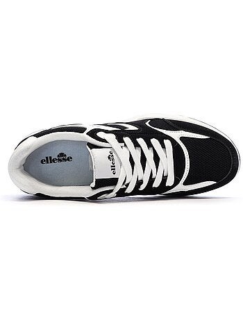 Sapatilhas ellesse taupe e pretas para homem