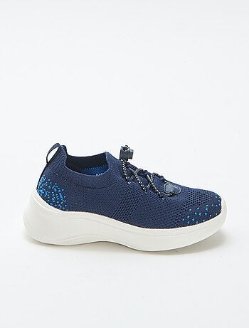 Sapatilhas flyknit ajustáveis com travão