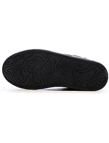 Sapatilhas Pretas Masculinas Le Coq Sportif Terra