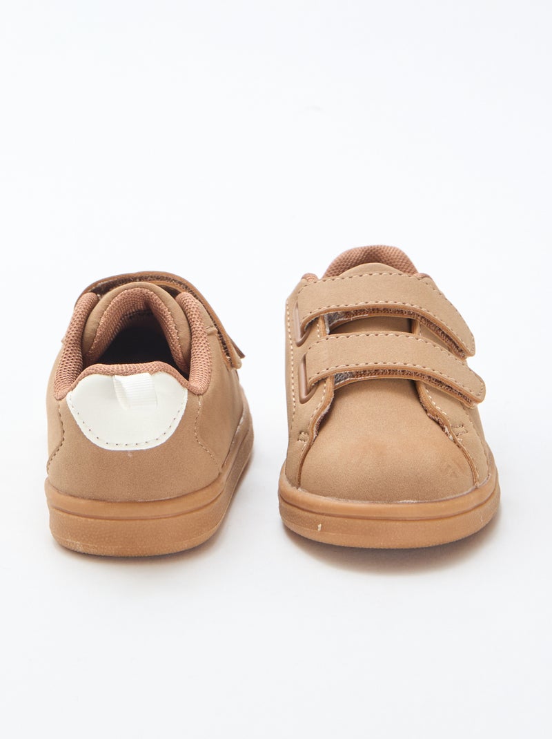 Sapatilhas rasas com velcro em camurça bicolor Castanho - Kiabi